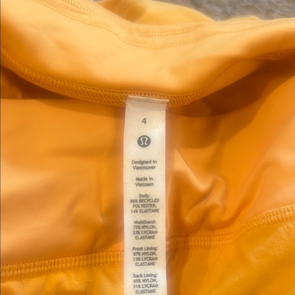 LuLuLemon light orange pace rival MR skirt NWT - Picture 3 of 3